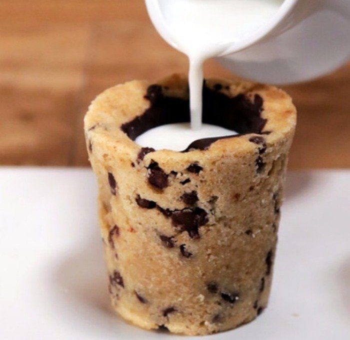 chocolate chip cookie shot glass