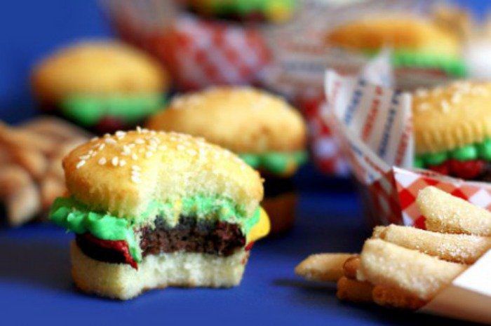 burger cupcakes