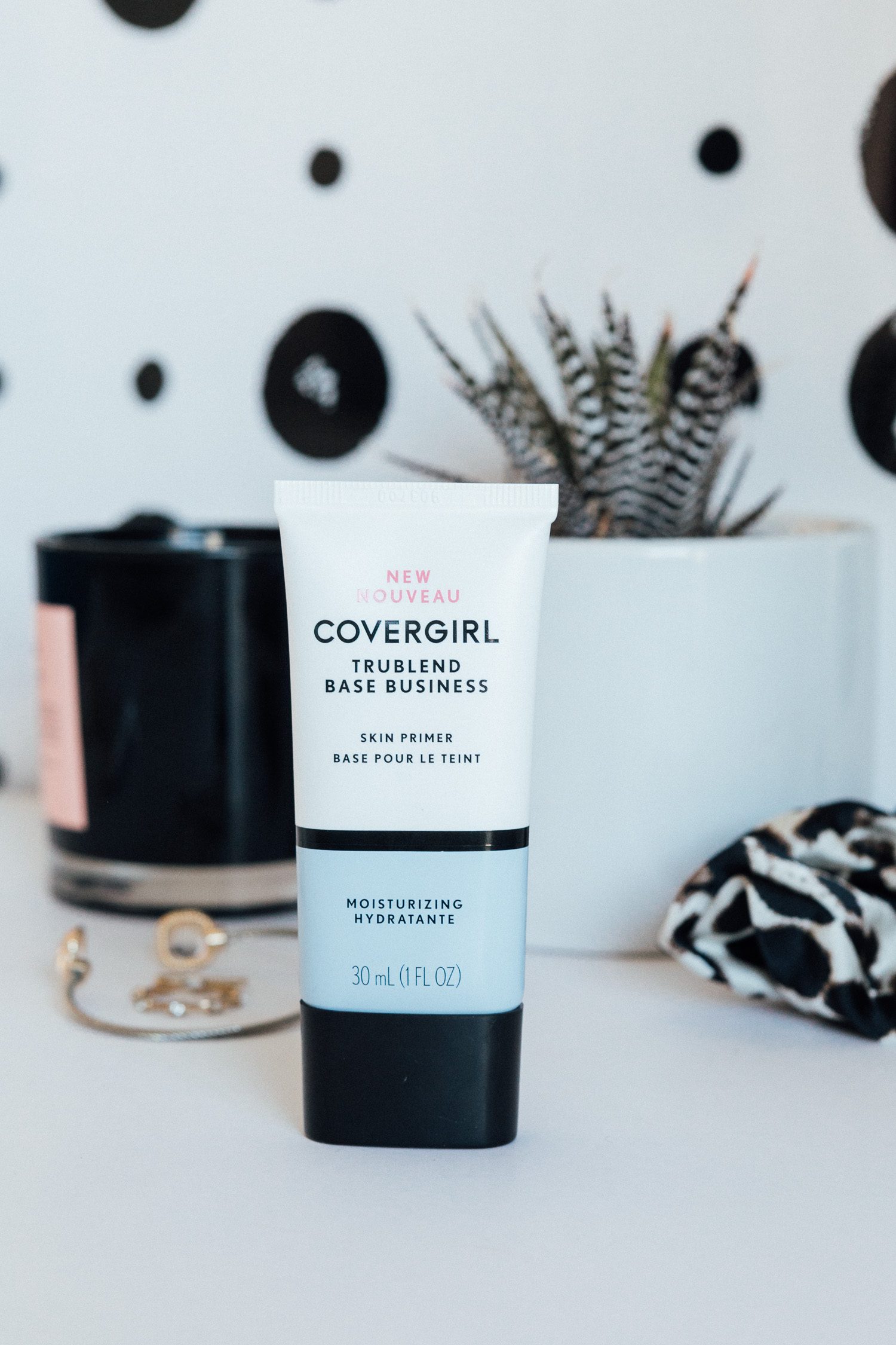 Covergirl TrueBlend Base Business Moisturizing Skin Primer