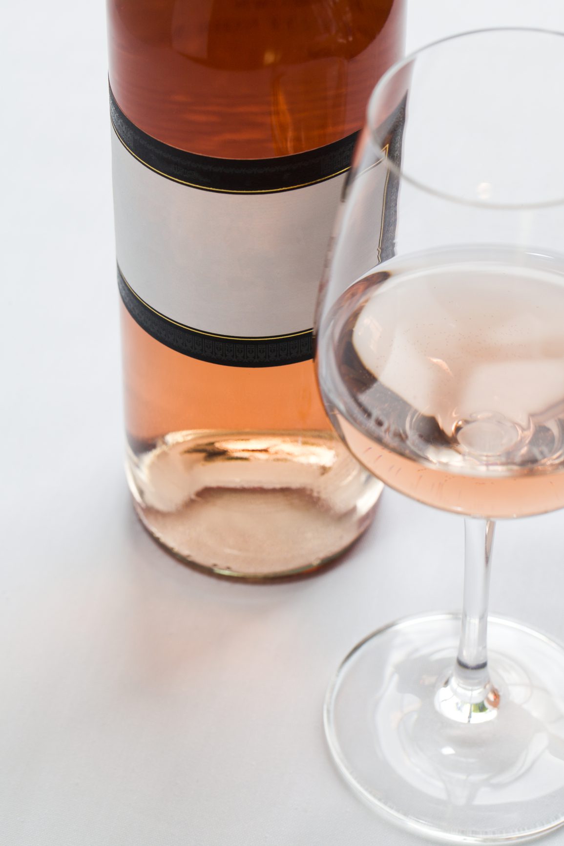 How to Throw a Virtual Rosé Tasting Party
