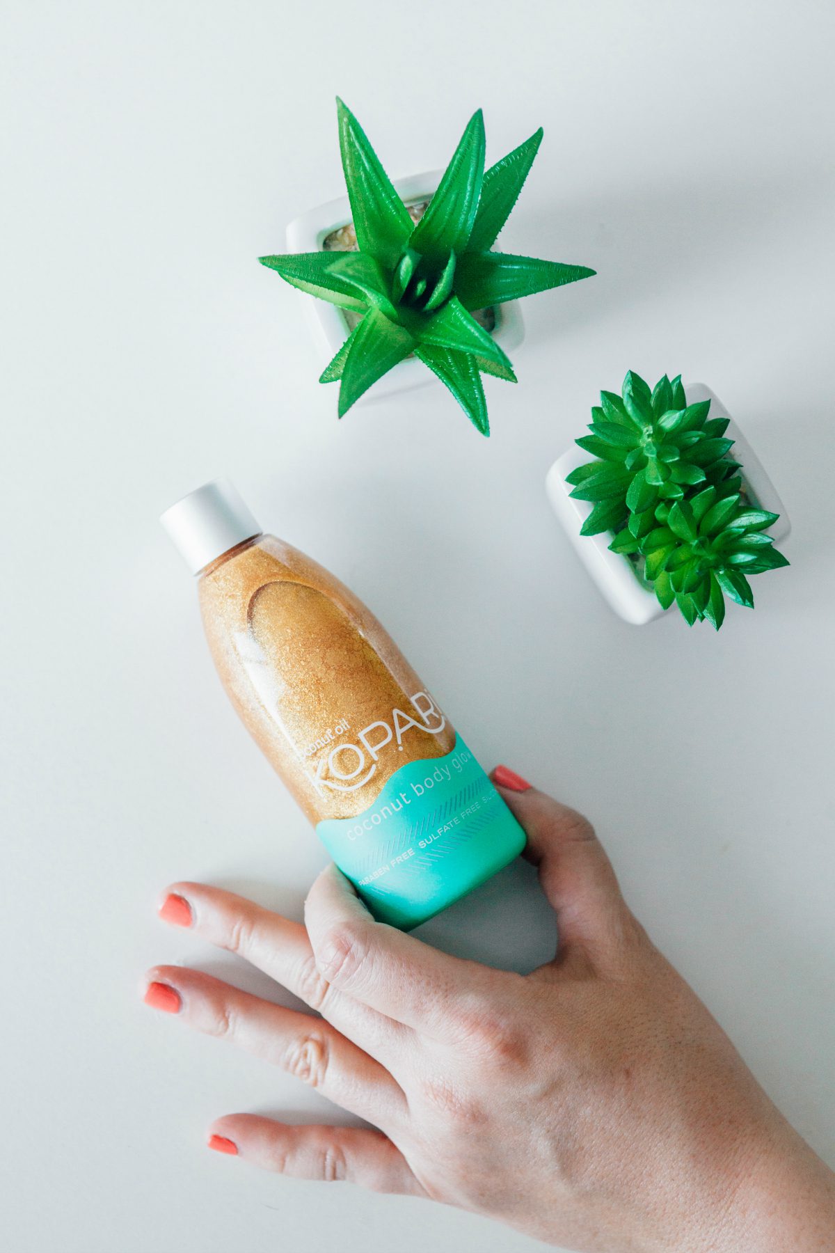 Coconut-Infused Beauty Products from Kopari Coconut Body Glow