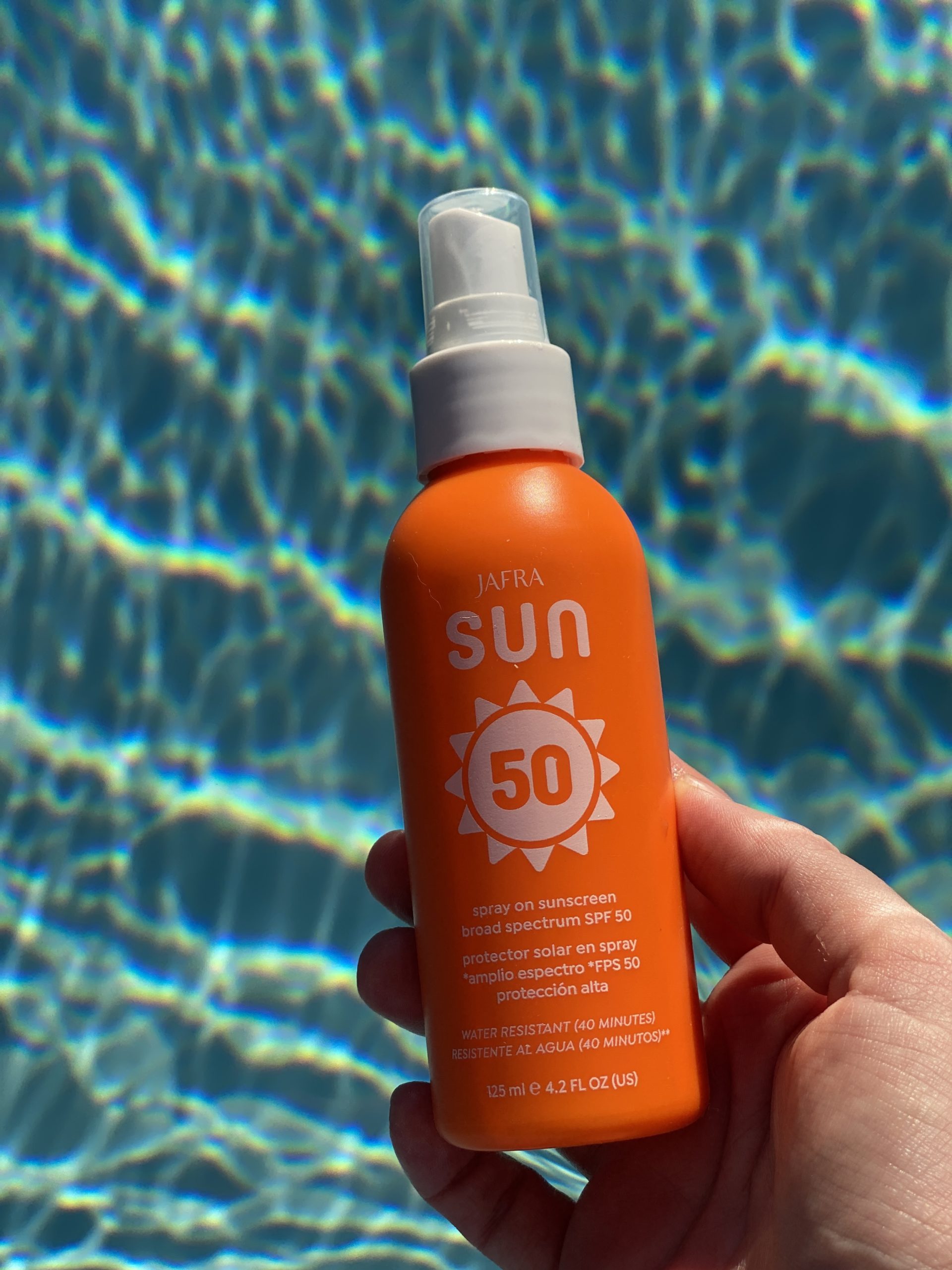 Jafra spray sunscreen SPF Essentials for Summer